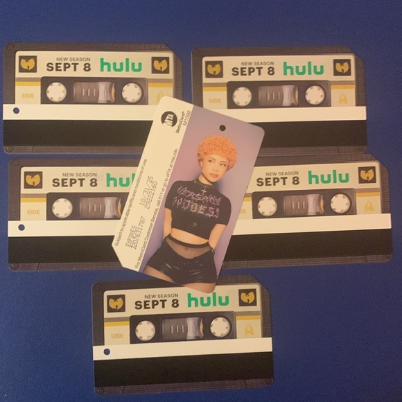Hulu's Wu-Tang Metrocard - WU TANG - with ice spice Collectible cards - Picture 2 of 7